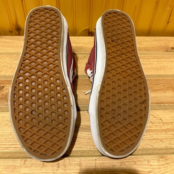 Vans High Top - Women’s 7 Men’s 5.5 - Picture 5 of 5